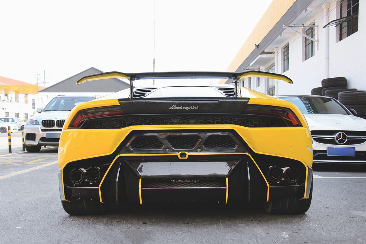 2015 - 2020 Lamborghini Huracan LP610 OE Style Carbon Rear Bumper Grille